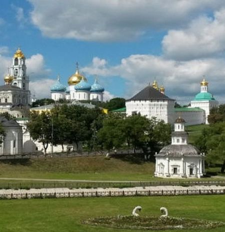 Жители Подмосковья отпразднуют День России в Сергиевом Посаде